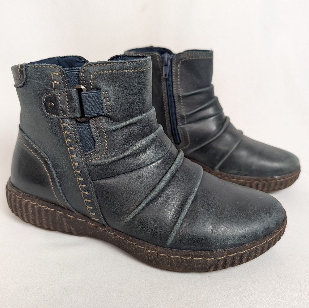 Clarks Caroline Orchid Ankle Boot